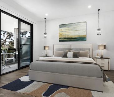 A State-of-the-Art Near-New Two-Storey Luxury Duplex in Prime Punch... - Photo 2