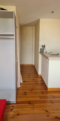 Apartment - Photo 4