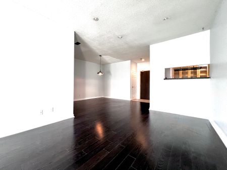 For Lease - 30 Greenfield Avenue Unit# PH10, Toronto, Ontario - Photo 5