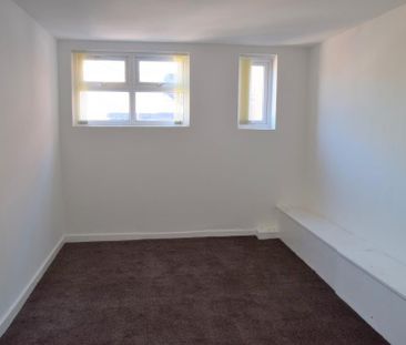 Stamford Street Central, Ashton-under-lyne, OL6 - Photo 4