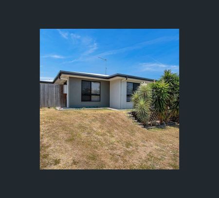6 Bensara Drive, Beaconsfield, Qld 4740 - Photo 2