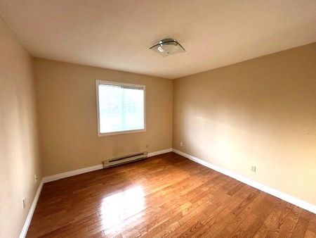 17 2465 Oriole Drive - Photo 3