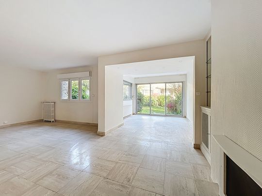 Location Maison 6 pièces 137m² ST LO 50000 - Photo 1