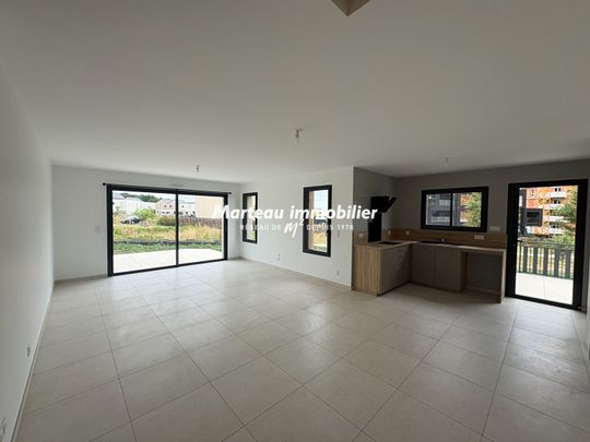 Location Maison 6 pièces 120m² - Photo 1