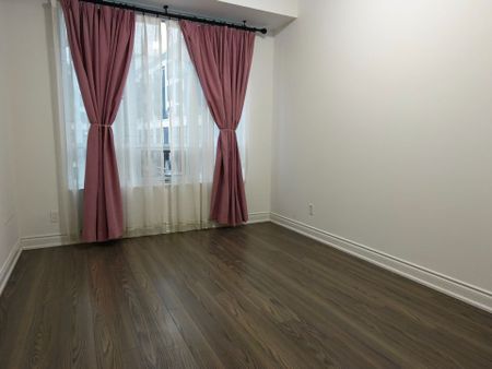 For Lease - 89 South Town Centre Boulevard Unit# 917, Markham, Ontario - Photo 2