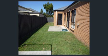 The perfect blend of comfort and convenience - Photo 2