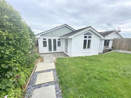 3 bedroom bungalow to rent - Photo 5