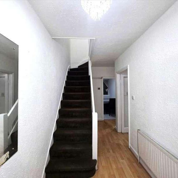 Greenbank Avenue, Wembley, HA0 - Photo 1