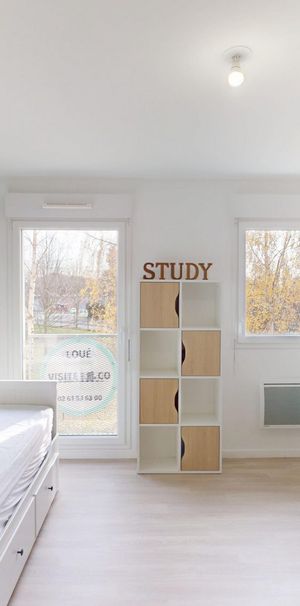 "Study" studio dans résidence étudiante - Photo 1