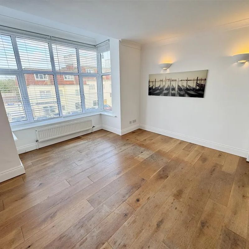 Burnaby Road, Bournemouth - Photo 1