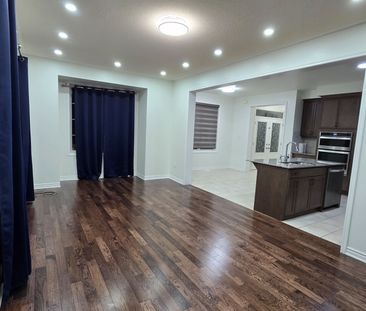 For Lease - 561 Queen Mary Drive, Brampton, Ontario - Photo 3