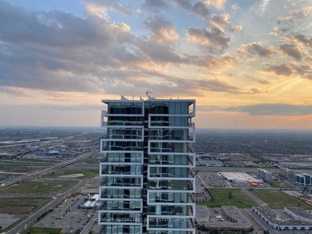 For Lease - 950 Portage Parkway Unit# Ph12, Vaughan, Ontario - Photo 3