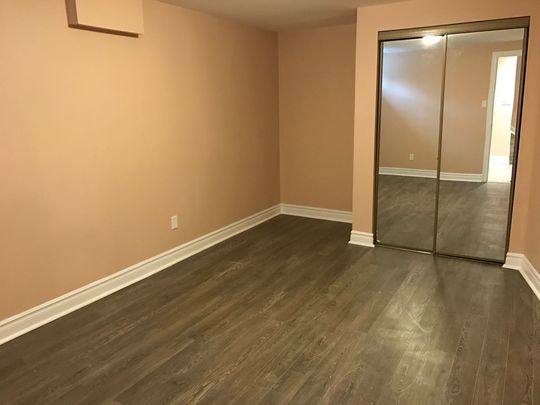 For Lease - 2535 Symington Court, Mississauga, Ontario - Photo 1