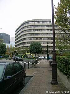 Logement à Paris, Location meublée - Photo 5