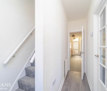 Whitworth Road, Rochdale - Photo 5