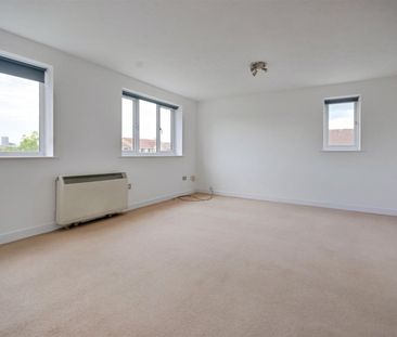 Scammell Way, Watford - Photo 1