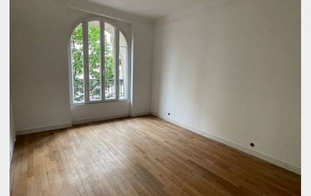 Location Appartement P3 rénové(e) Le kremlin-bicetre - Photo 1