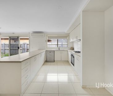 5 Orlando Drive, Truganina VIC, Belconnen - Photo 3