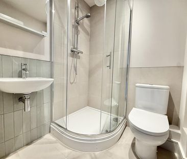 Kemps Corner, Wilbraham Road, Chorlton - Photo 1