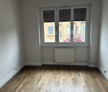 Location Appartement 2 pièces 44m² LE CREUSOT 71200 - Photo 1