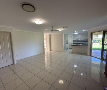 Lovely Established Home - Photo 1