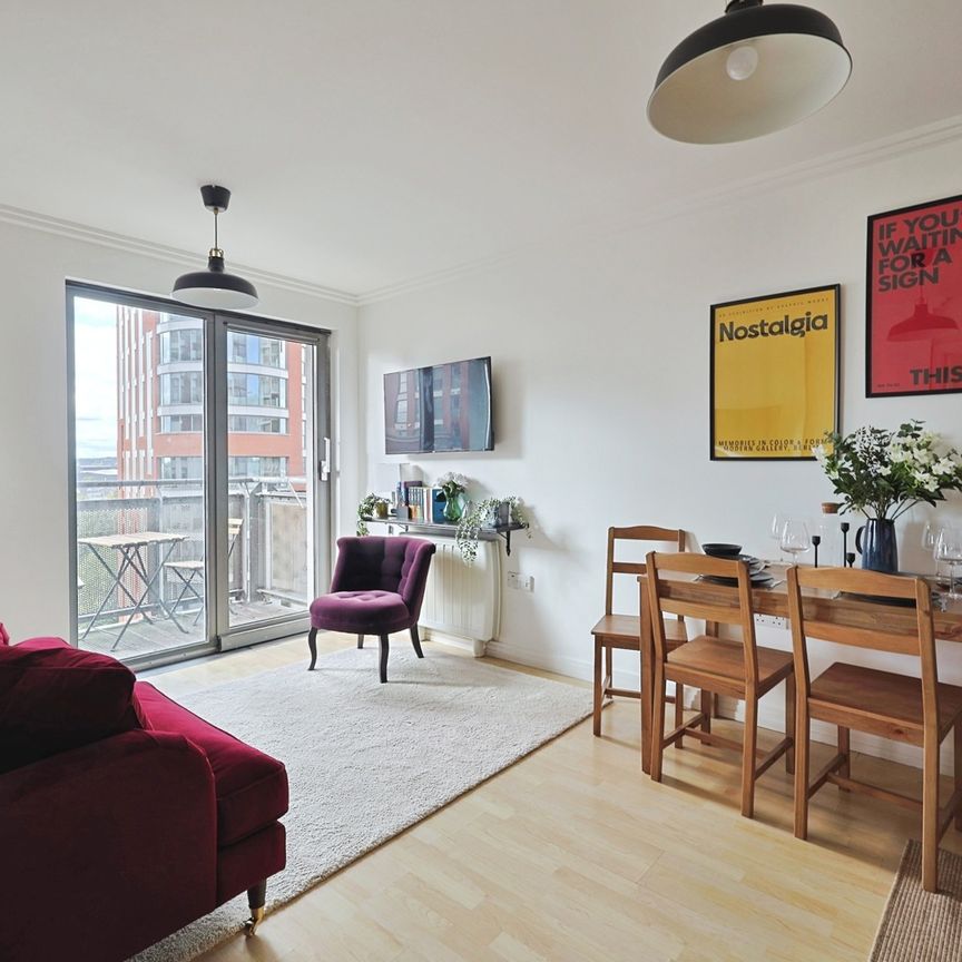 Victoria Road, Acton, W3 6BF - Photo 1