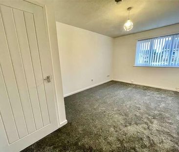 Jade Close, Lemington, NE15 - Photo 2