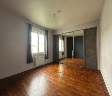 Location Appartement 4 pièces 129m² - Photo 4