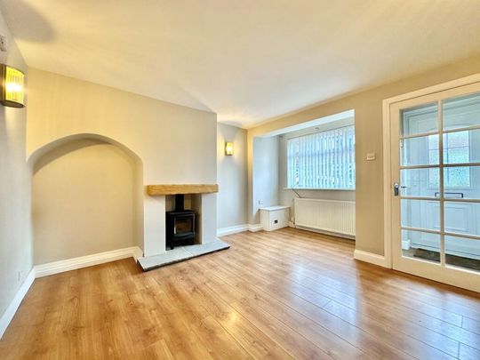 2 bedroom terraced house to rent - Photo 1