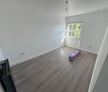 Price £1,350 pcm - Available Now - Unfurnished - Photo 6