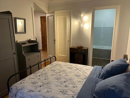Location Appartement 2 pièces 52m² LYON 6ème - Photo 4