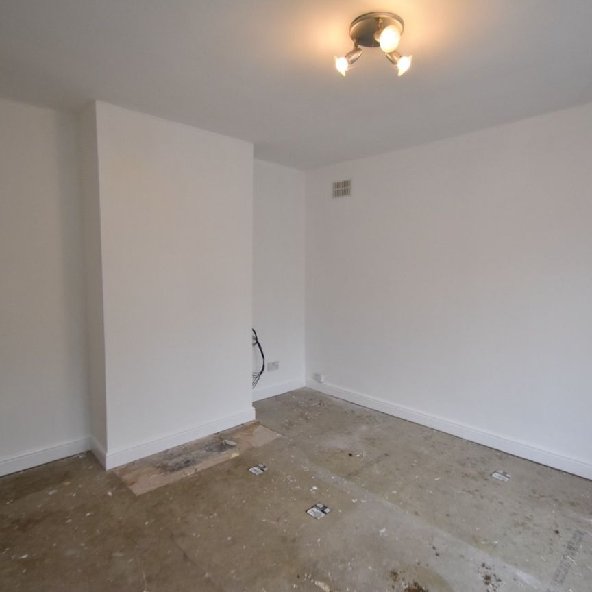 2 bedroom detached bungalow to rent - Photo 1