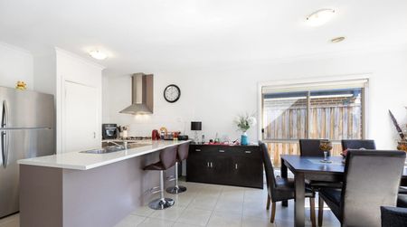 45 Mac Knight Wynd, Doreen VIC 3754 - Photo 3