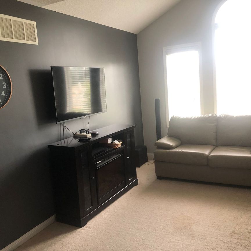 For Lease - 25 Seafair Crescent, Brampton, Ontario - Photo 1