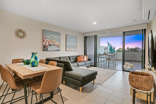 City Living, Just Minutes to the Beach! - Photo 1