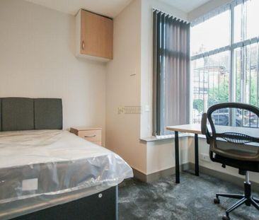 7 bedroom terraced house to rent - Photo 3