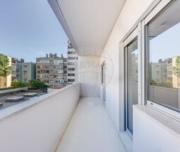 Rental Apartment 4 bedrooms in the center Avenidas Novas Lisboa - v... - Photo 4