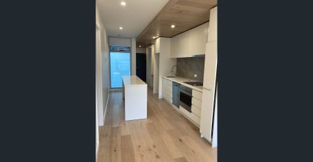 Boutique 2-Bedroom Apartment with Rooftop Terrace in West Melbourne's Wallace Building! - Photo 5