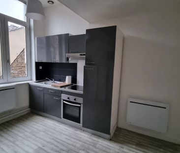 Location Appartement 2 pièces 46m² CAMBRAI 59400 - Photo 2