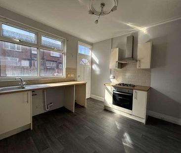 Luxor View, Harehills, LS8 - Photo 4
