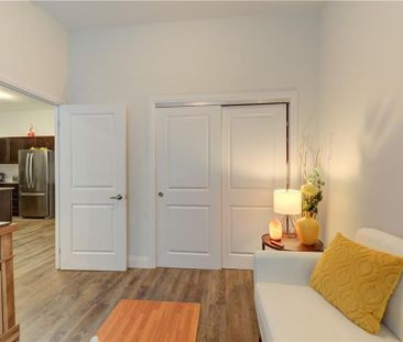 For Lease - 1 Redfern Avenue Unit# 102, Hamilton, Ontario - Photo 4