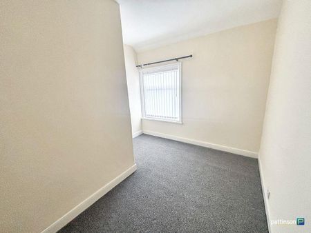 2 bed terraced house to rent in NE63 - Photo 3