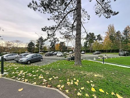 Appartement à louer - REIMS- AXE EPERNAY - CHATILLONS - Photo 2
