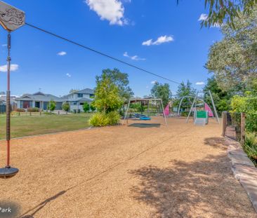 3 Woodgate Street, Oxley QLD 4075 - House For Rent - $900 | Domain - Photo 6