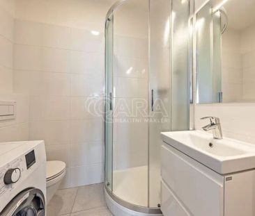 Dlouhodobý pronájem menšího bytu - Fotografie 6