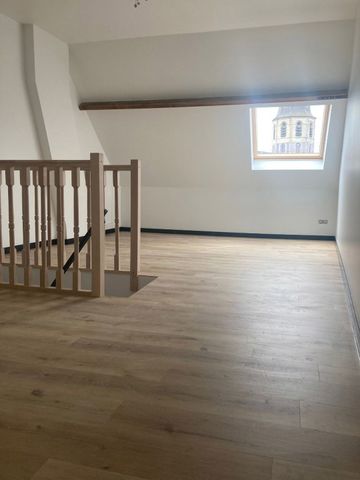 Gerenoveerde woning met 4 slaapkamers en terras - Foto 5