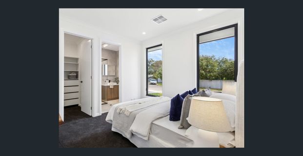 For Rent – Stylish Family Home in Prime Location4 St Agnes Court, St Agnes - Photo 1