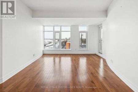 703 - 75 CLEARY AVENUE - Photo 2