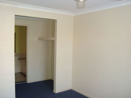 Great Location! - Photo 4