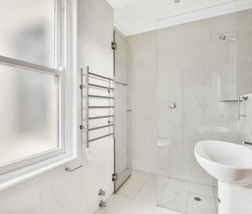 Classical Grandeur, four bedroom masterpiece - Photo 5